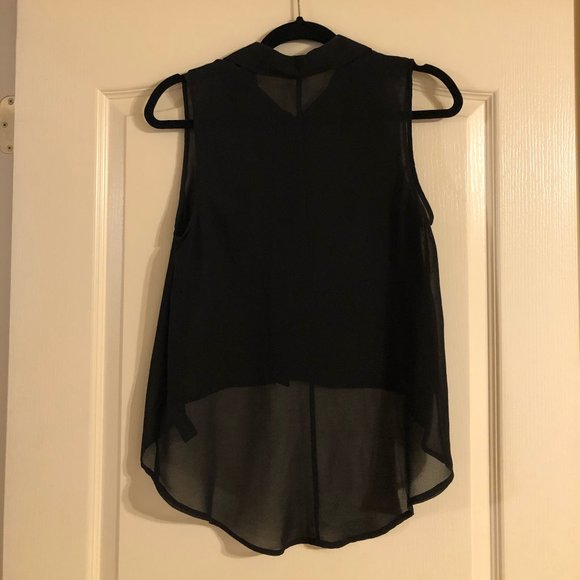 Forever 21 Black Sleeveless Blouse - Picture 3 of 6